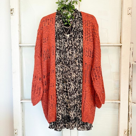 Oversized Rust Cardigan - Picture 4 of 5